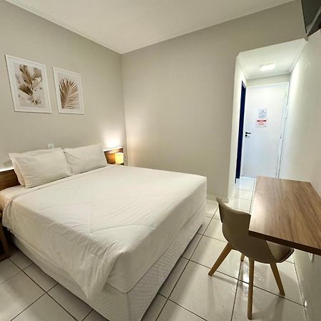 Hotel Arrastao Sao Sebastiao  Bagian luar foto