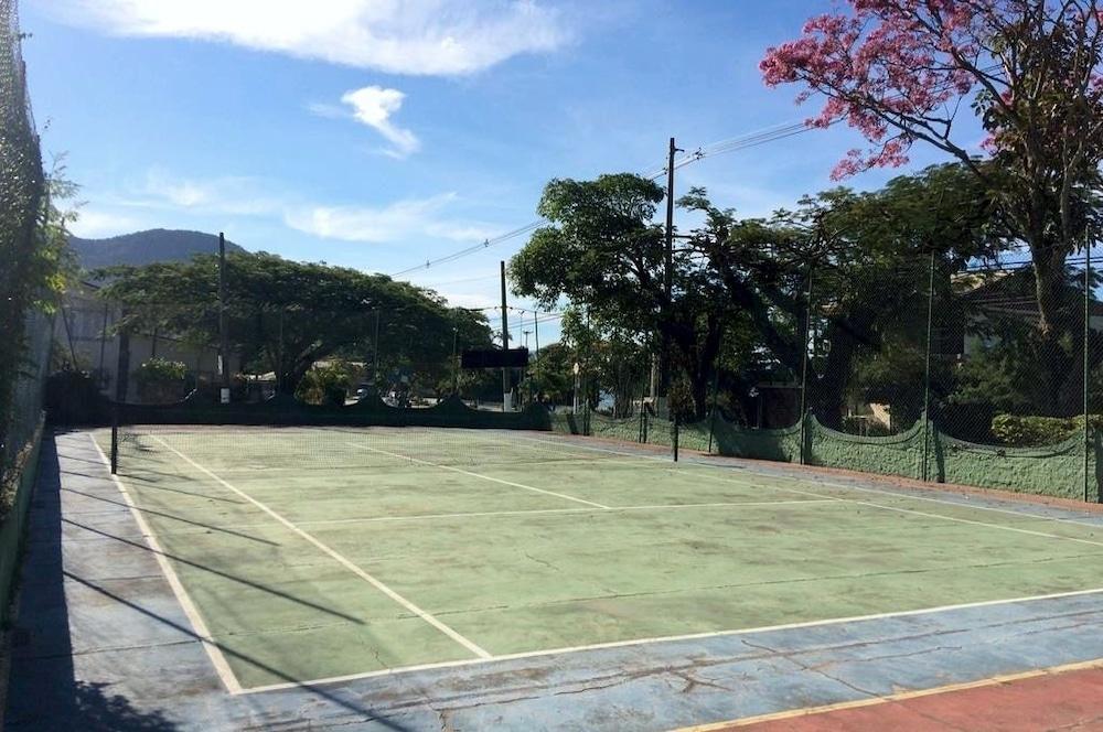 Hotel Arrastao Sao Sebastiao  Bagian luar foto