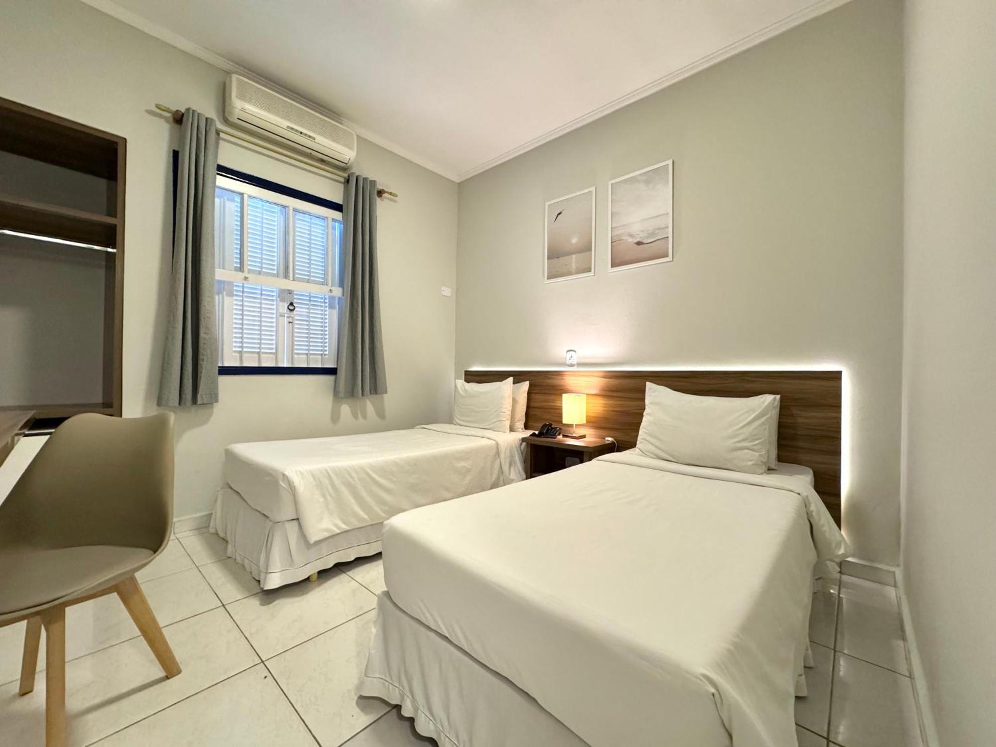 Hotel Arrastao Sao Sebastiao  Bagian luar foto