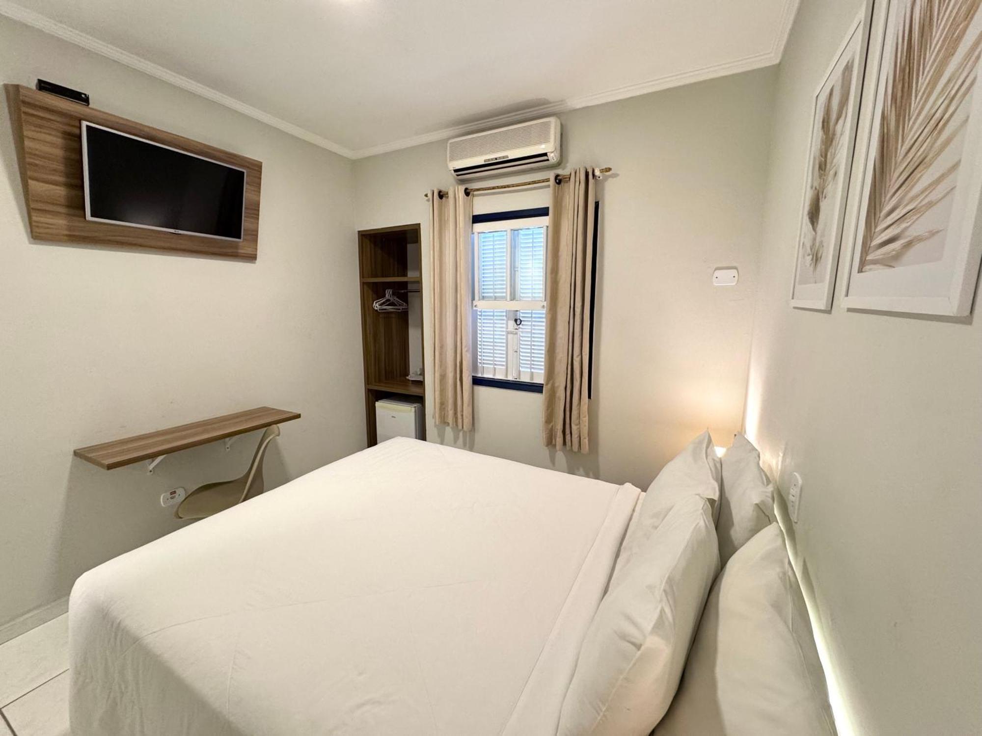 Hotel Arrastao Sao Sebastiao  Bagian luar foto