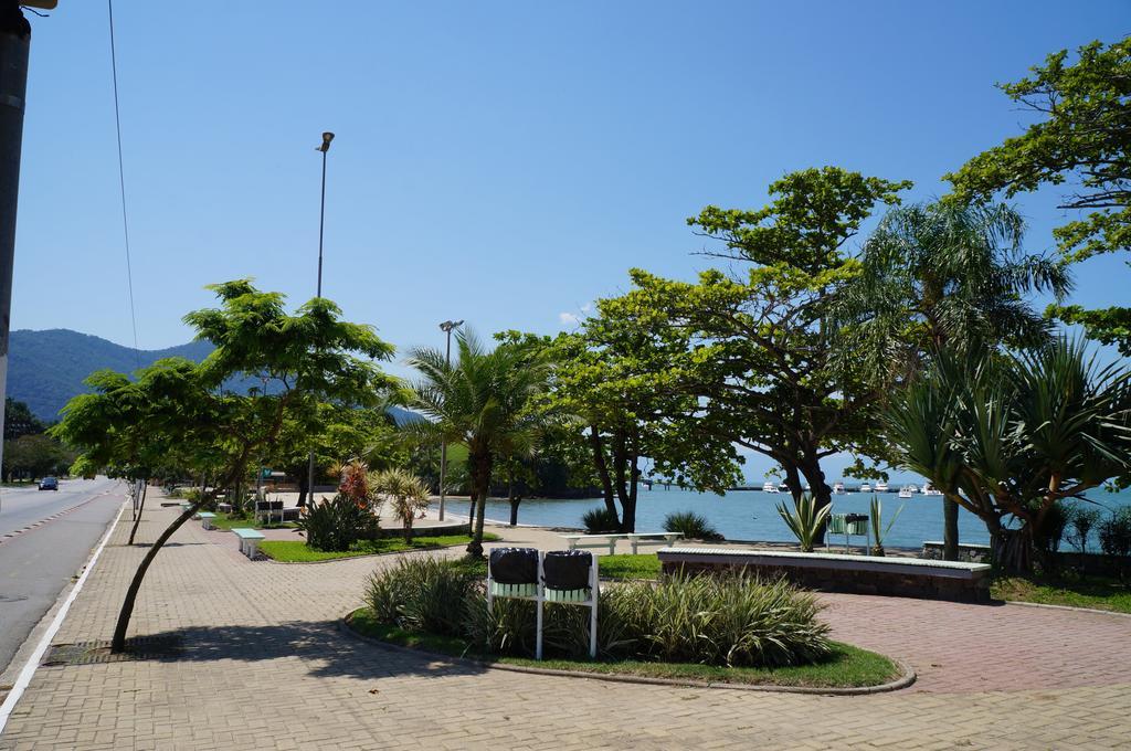 Hotel Arrastao Sao Sebastiao  Bagian luar foto